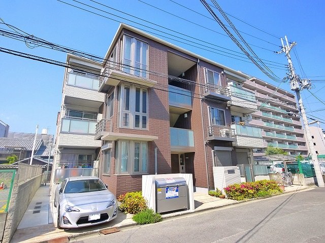建物外観　おしゃれな外観です。