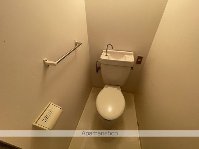 阪急千里線 下新庄駅 徒歩2分 7階建 築37年のトイレ写真