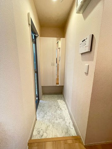 玄関　きれいな玄関です