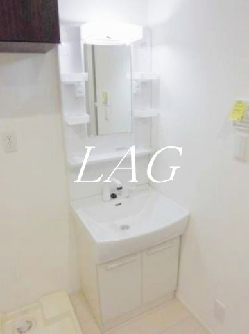 洗面設備　洗面台です。