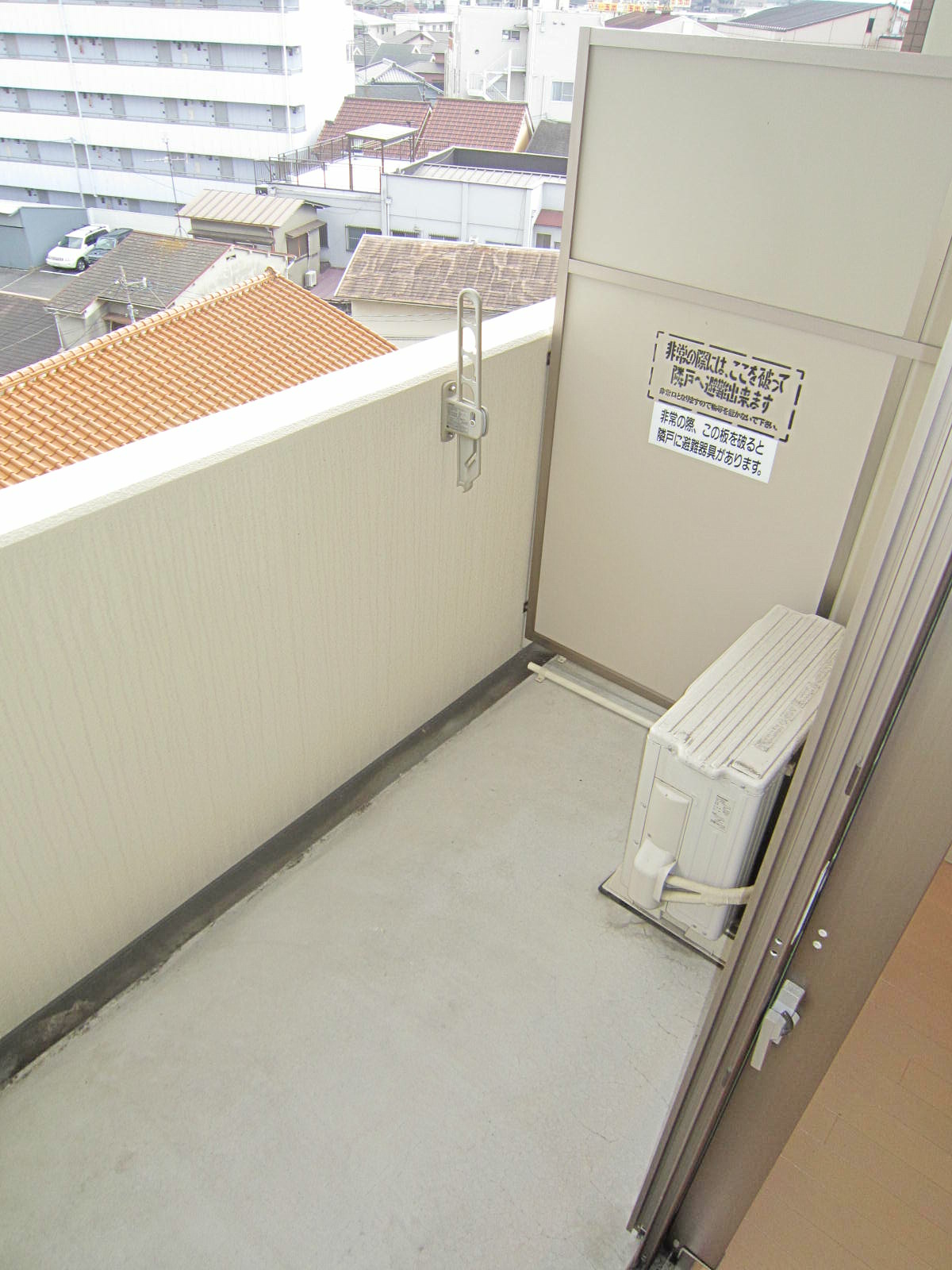地下鉄御堂筋線 なかもず駅 徒歩6分 8階建 築18年の内装写真