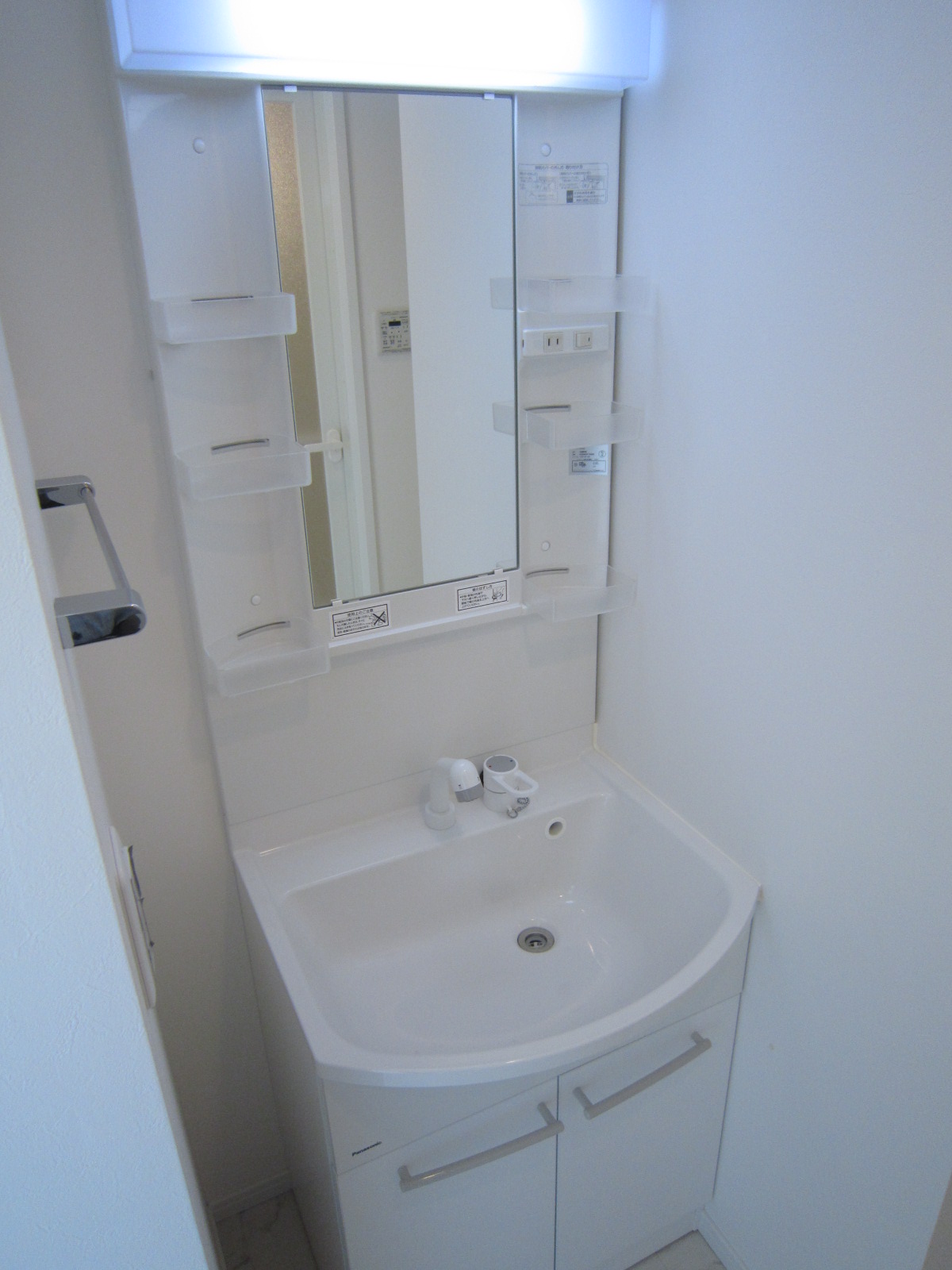 洗面設備　シャンプードレッサー