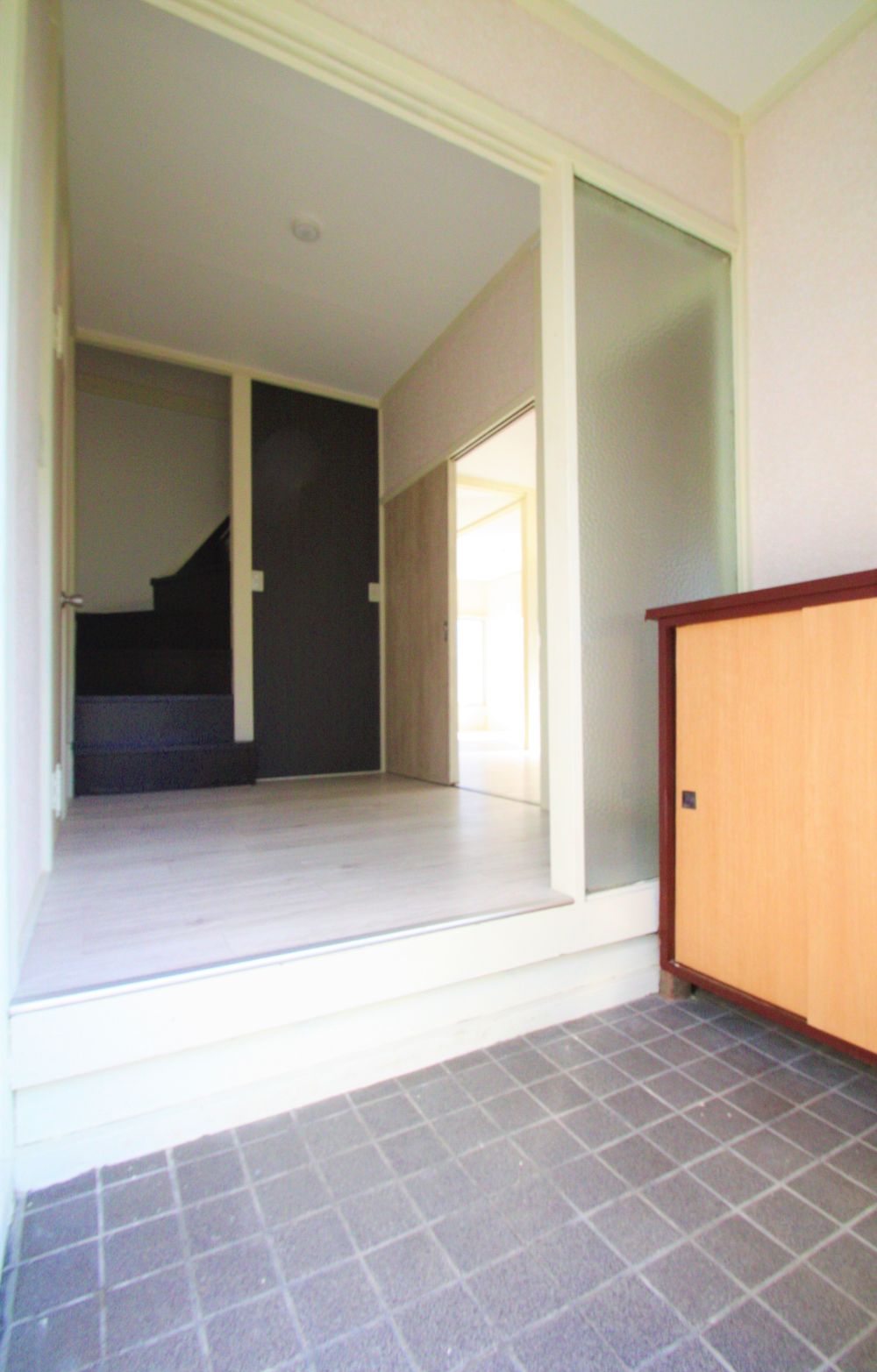 玄関　シューズクロークついています。