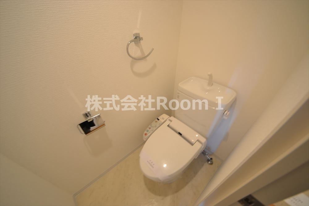 トイレ　清潔感のあるトイレです