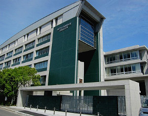 中学校　私立清風南海中学校（中学校）まで706m