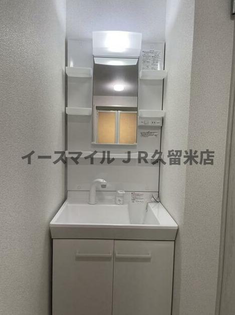 洗面設備　忙しい朝には欠かせない洗面所です