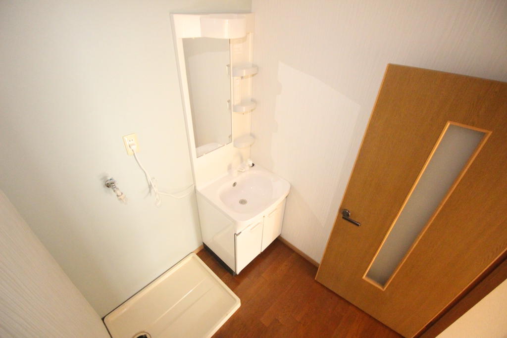 洗面設備　独立洗面台です☆