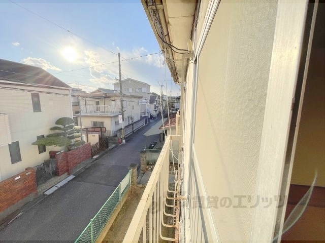 バルコニー　物干し竿設置場所