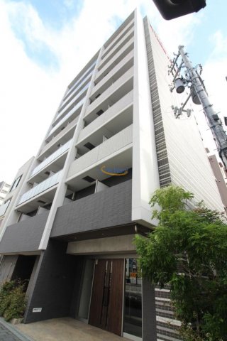 J.T.大阪Westの建物外観