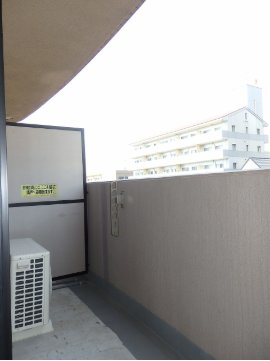 【広島市西区中広町のマンションのバルコニー】