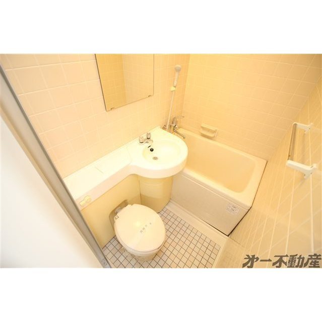 バス・シャワールーム　バス