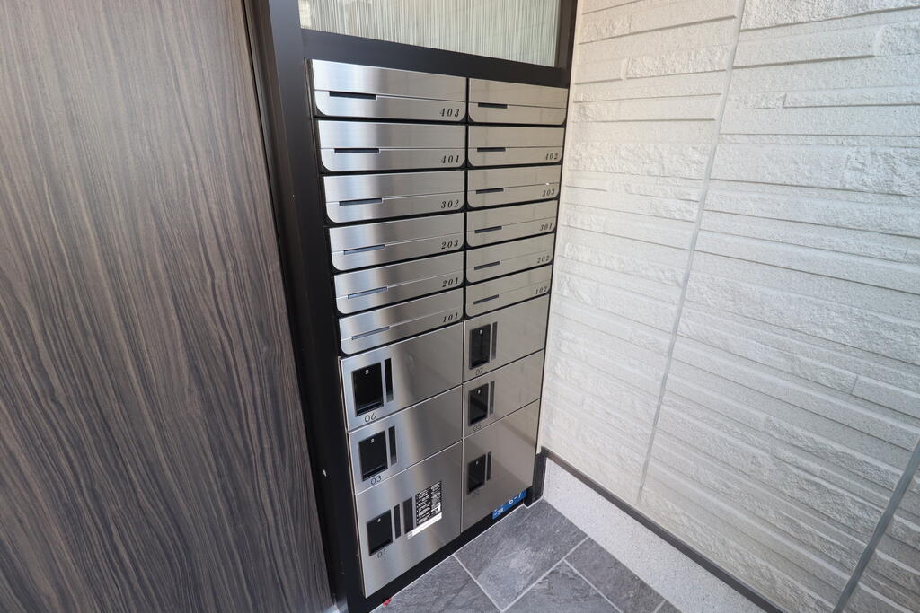 その他共有部分　メールボックス：画像は同社類似物件の写真