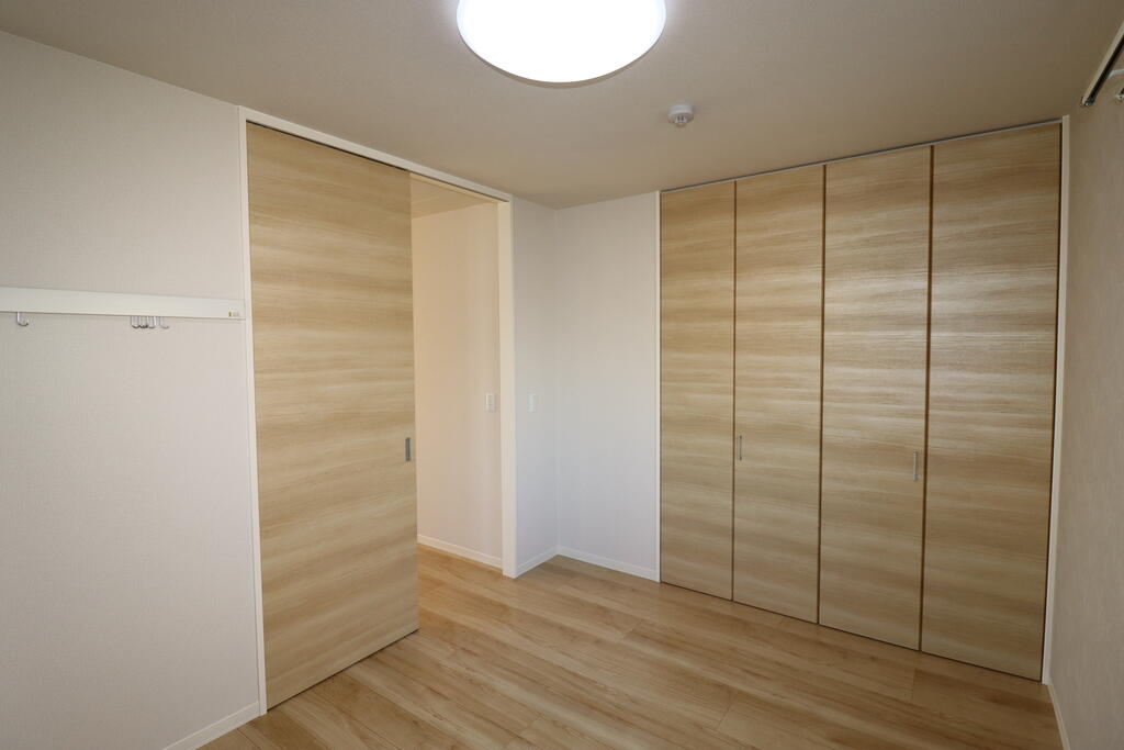 その他部屋・スペース　洋室：画像は同社類似物件の写真