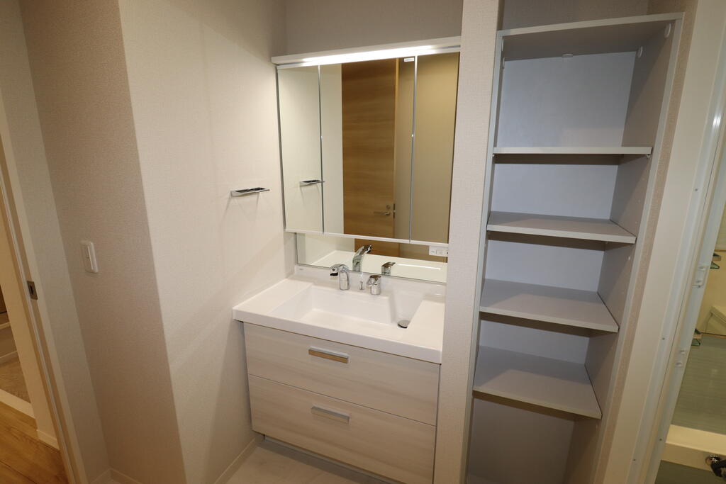 洗面設備　洗面台：画像は同社類似物件の写真