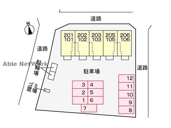 駐車場　駐車場