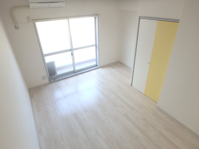 居室・リビング　おしゃれな居間です