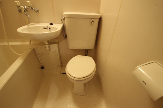 トイレ　※別のお部屋の写真です