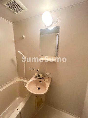 バス・シャワールーム　日々の疲れを癒すお風呂付です