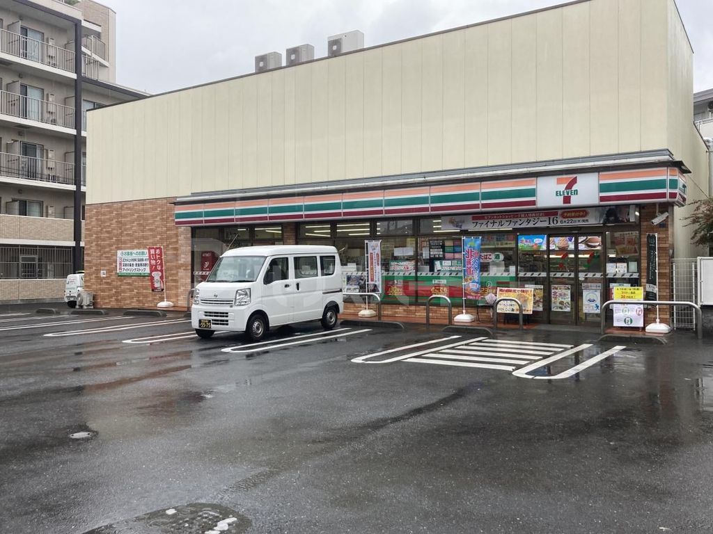 コンビニ　セブンイレブン板橋赤塚新町2丁目店（コンビニ）まで430m