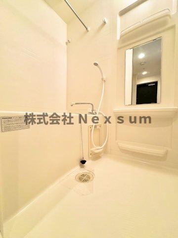 バス・シャワールーム　ゆったり過ごせるお風呂です