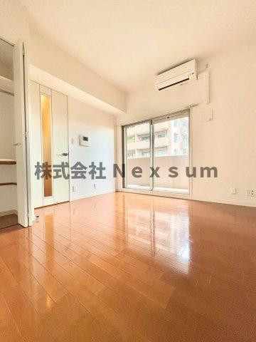 居室・リビング　ゆったりとした居間です