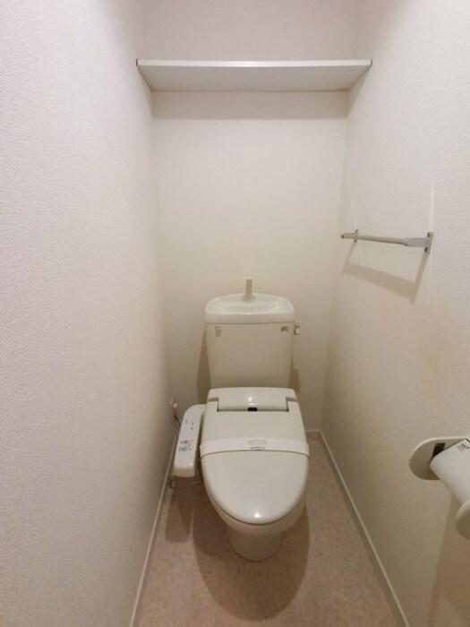 トイレ　当物件の参考写真です。(同建物の部屋)
