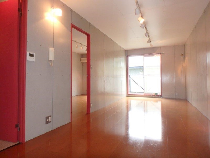 居室・リビング　リビング/可動式照明付
