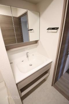 洗面設備　洗髪洗面化粧台