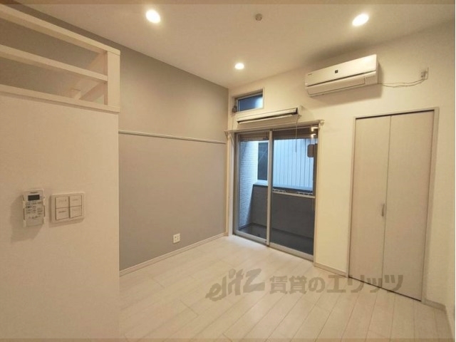 居室・リビング　リビング