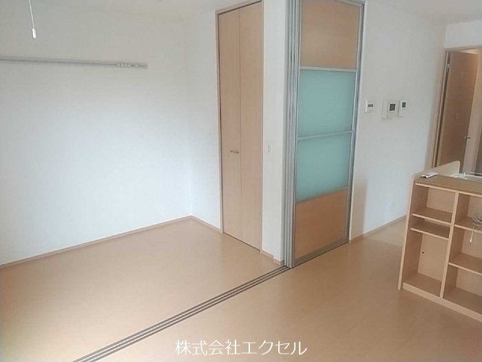 その他部屋・スペース　フローリングの室内です。