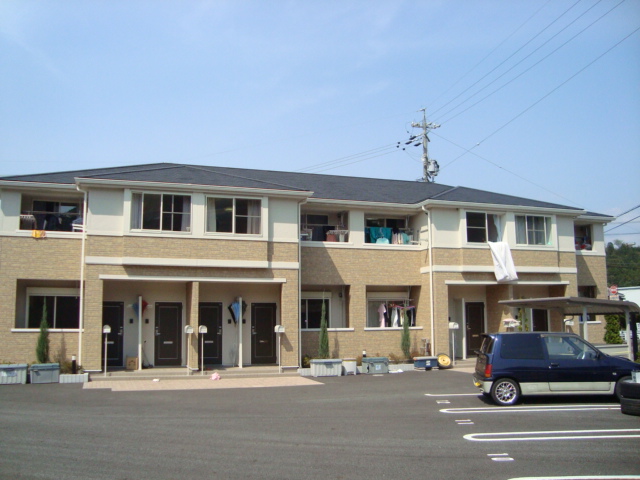 建物外観　外観写真（昼）