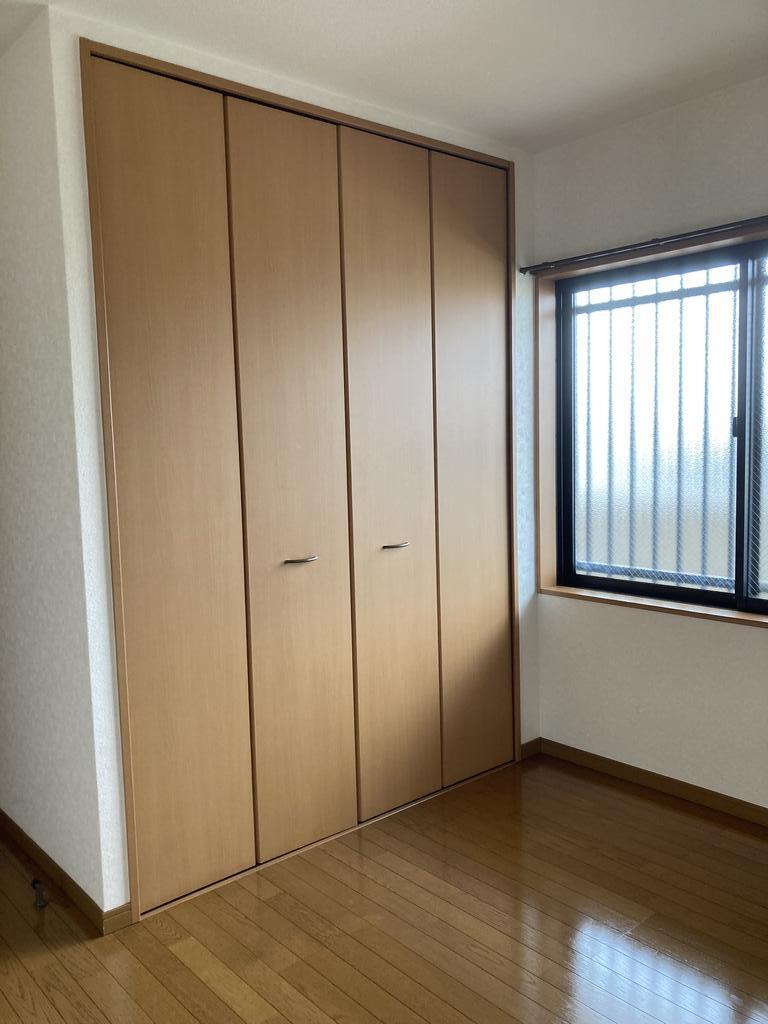 居室・リビング　洋室1の収納