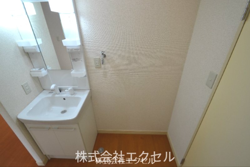 洗面設備　独立洗面化粧台完備♪