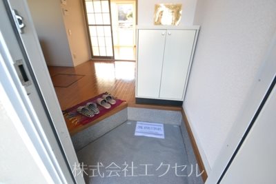 玄関　シューズボックス完備の綺麗な玄関♪