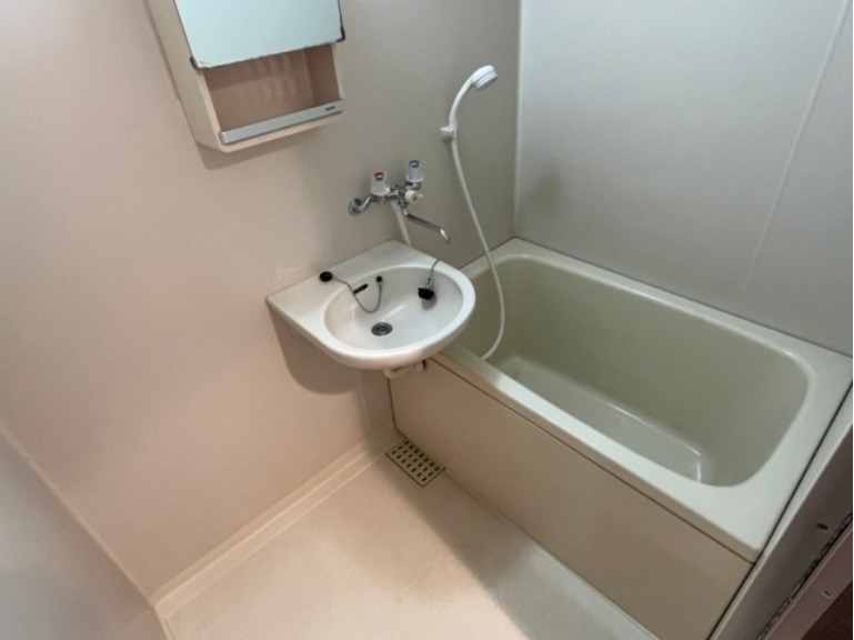 バス・シャワールーム　同仕様