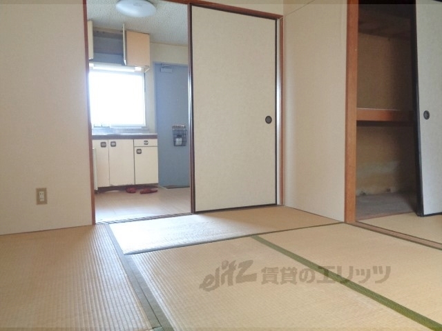 居室・リビング　和室