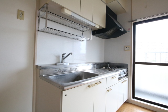 キッチン　※他の号室の参考写真です※