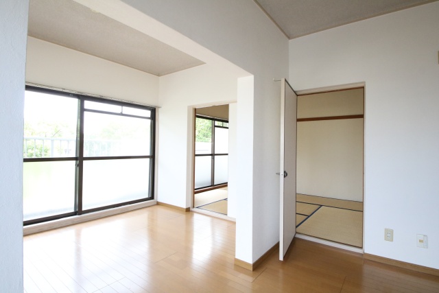 居室・リビング　※他の号室の参考写真です※