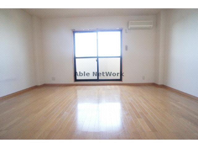 居室・リビング　居室