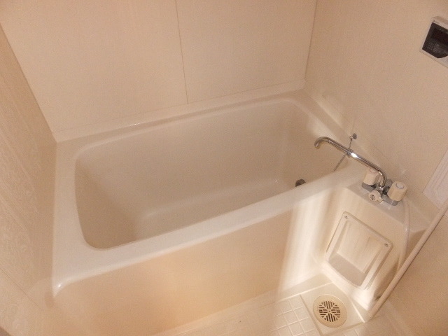 バス・シャワールーム　★綺麗なお風呂です★