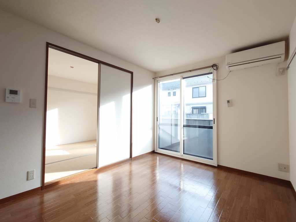 居室・リビング　洋室