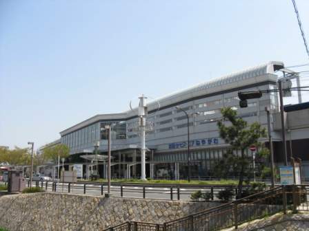 その他　寝屋川市駅バス停（西側）（その他）まで1060m