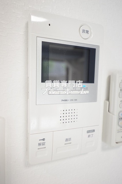セキュリティ　モニター付きインターホン！