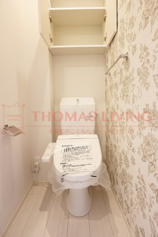 トイレ　温水洗浄暖房便座のトイレです。