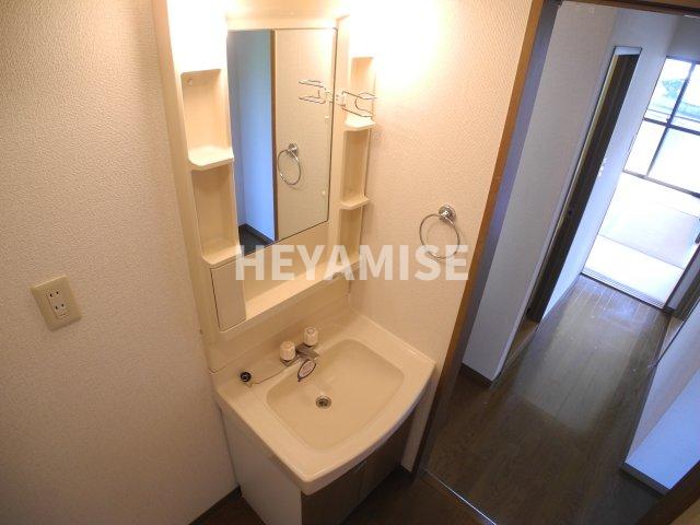 洗面設備　※室内画像は別号室のもの