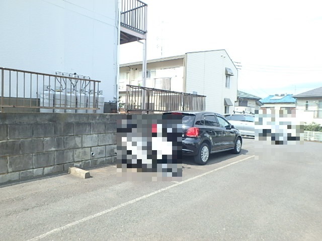 駐車場　敷地内駐車場（※空き状況要確認）