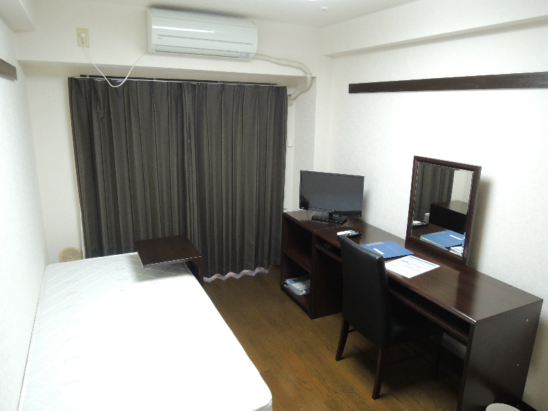 居室・リビング　室内