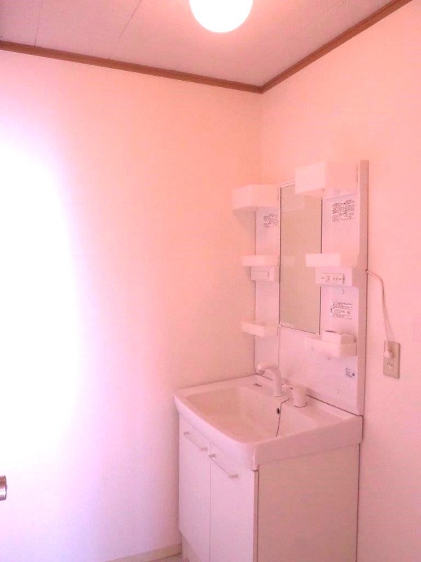 洗面設備　図面と現状に相違がある場合には現状を優先