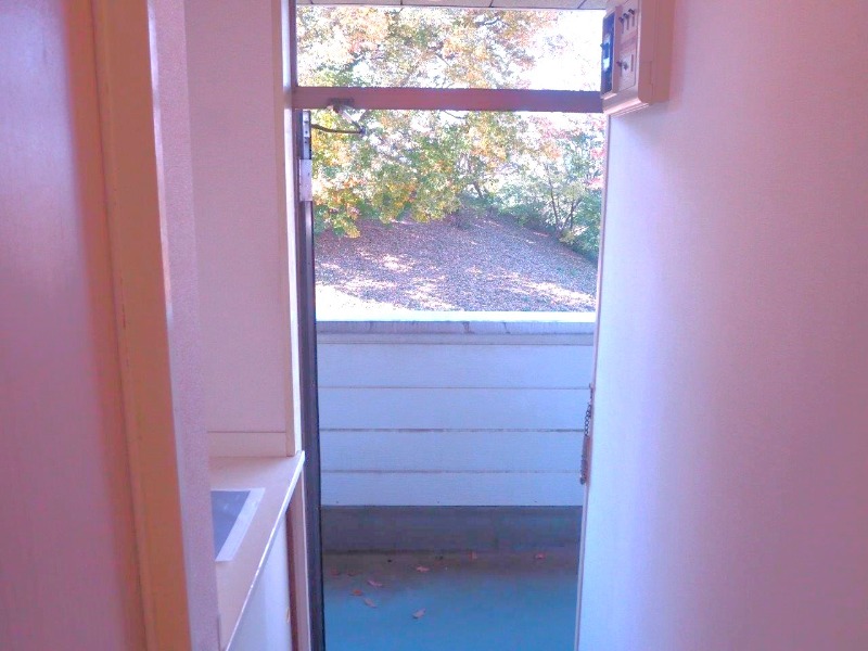 玄関　図面と現状に相違がある場合には現状を優先