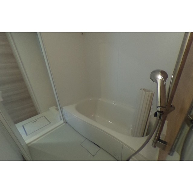 バス・シャワールーム　一坪タイプのバスルーム